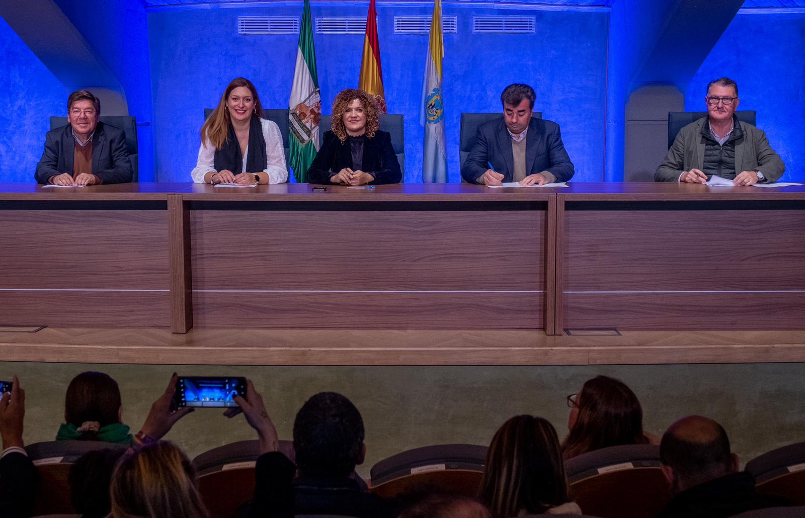 Ayuntamiento de Trigueros y Diputación de Huelva firman el convenio para la subvención de las obras del PFEA