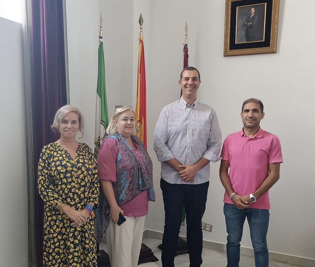 El alcalde de Trigueros se reúne con la Delegada Territorial de Salud y Consumo